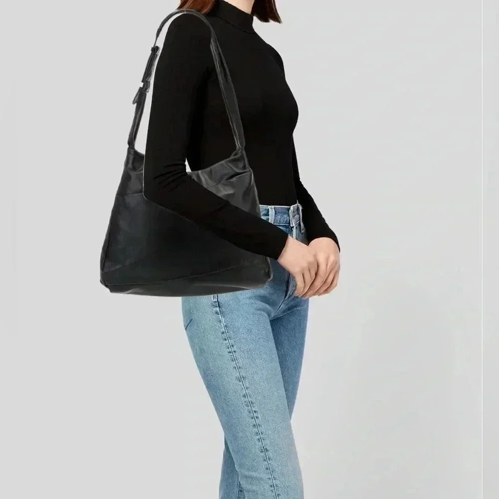 Halston Hmeritage black leather shoulder handbag